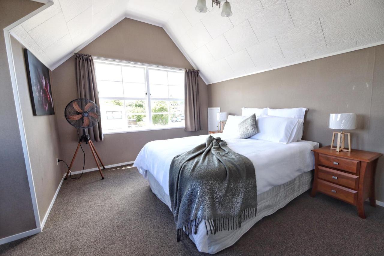 2Mins To Lakefront Family Retreat Lago Lago Taupo Esterno foto
